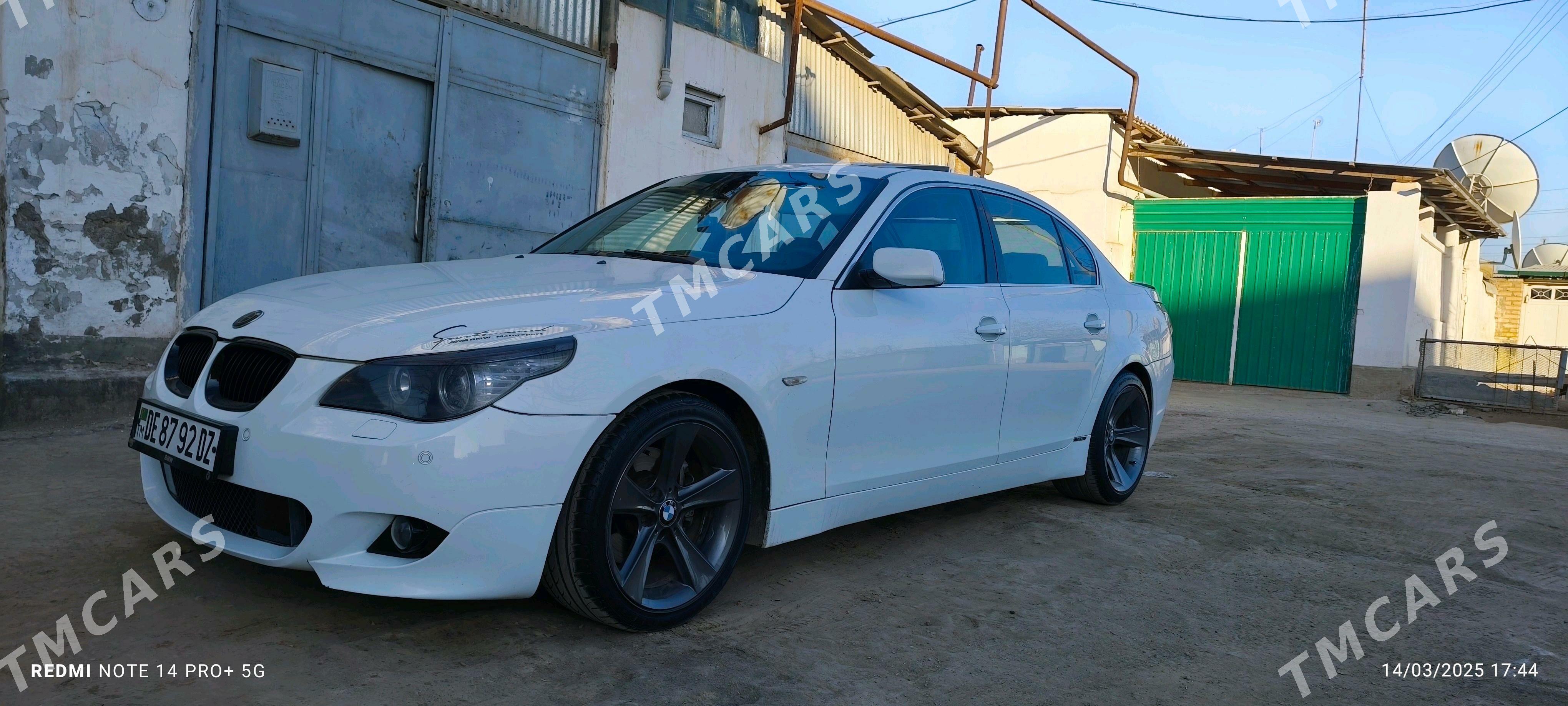 BMW E60 2004 - 150 000 TMT - Дашогуз - img 3