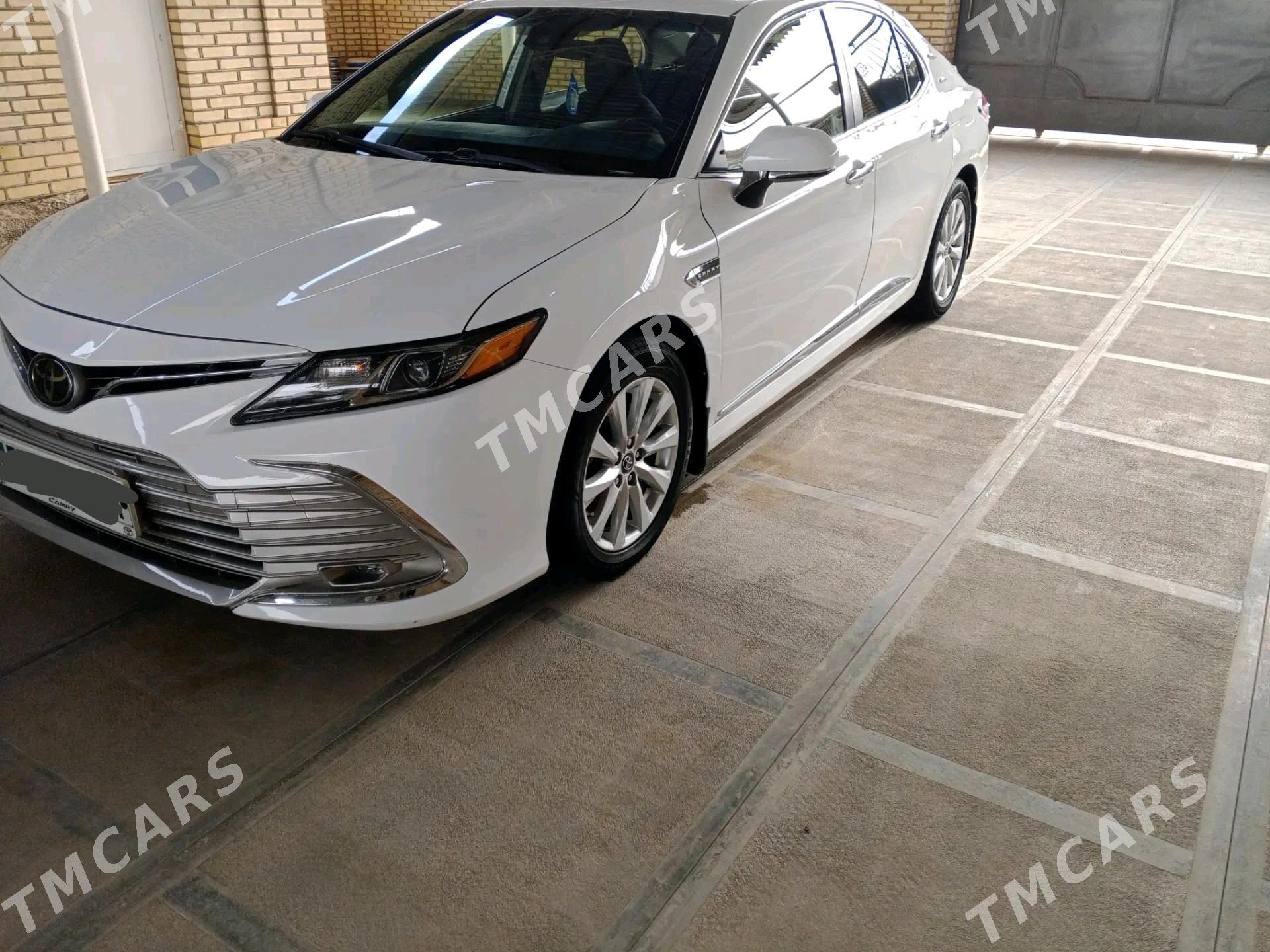 Toyota Camry 2019 - 320 000 TMT - Мары - img 3