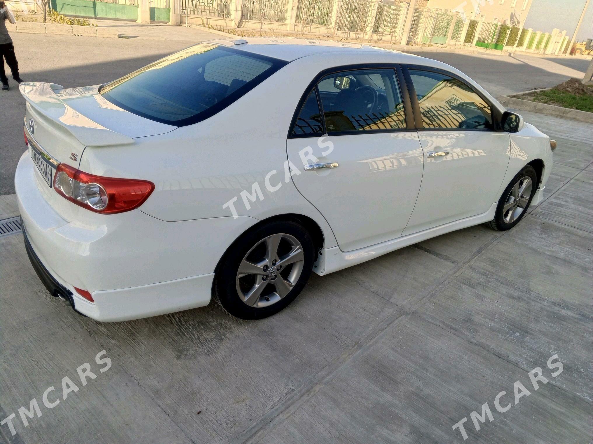 Toyota Corolla 2013 - 170 000 TMT - Aşgabat - img 3