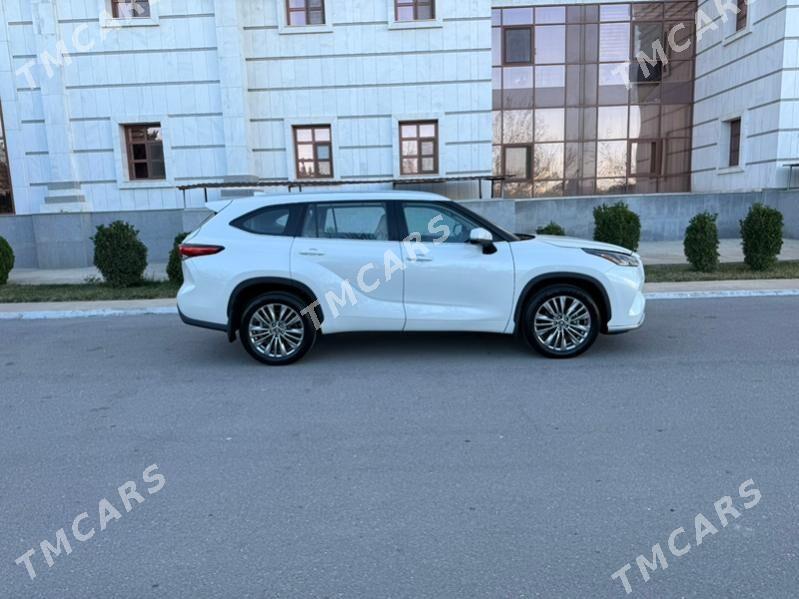 Toyota Highlander 2021 - 675 000 TMT - Ашхабад - img 2