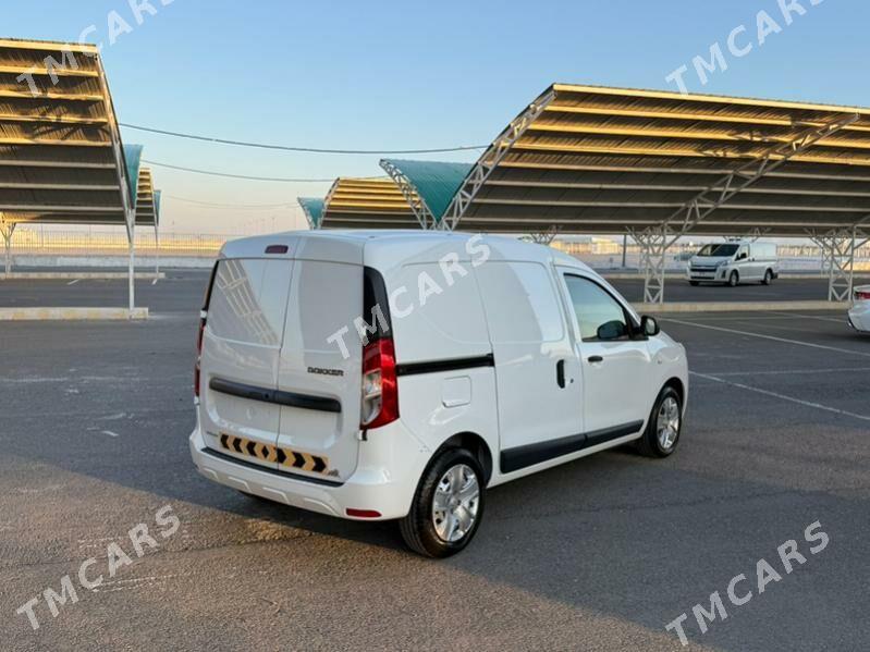 Renault Duster 2021 - 205 000 TMT - Aşgabat - img 4