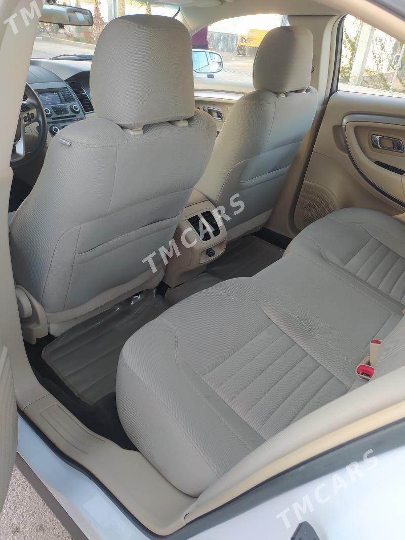 Ford Taurus 2015 - 210 000 TMT - Aşgabat - img 5