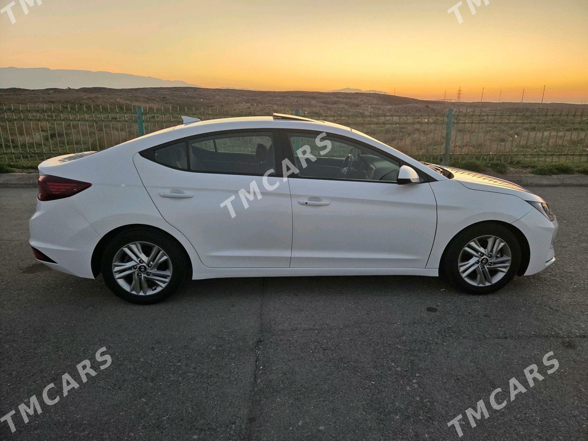 Hyundai Elantra 2020 - 220 000 TMT - Ашхабад - img 3