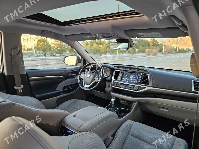 Toyota Highlander 2019 - 465 000 TMT - Балканабат - img 5