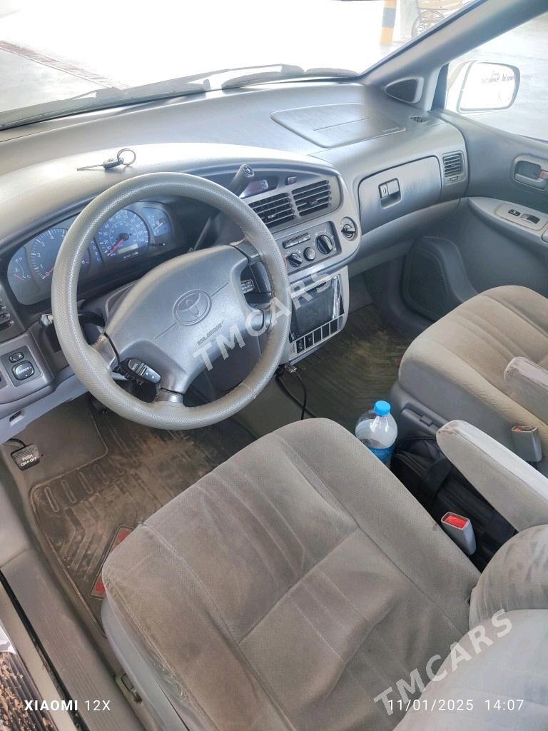 Toyota Sienna 2002 - 150 000 TMT - Мары - img 6