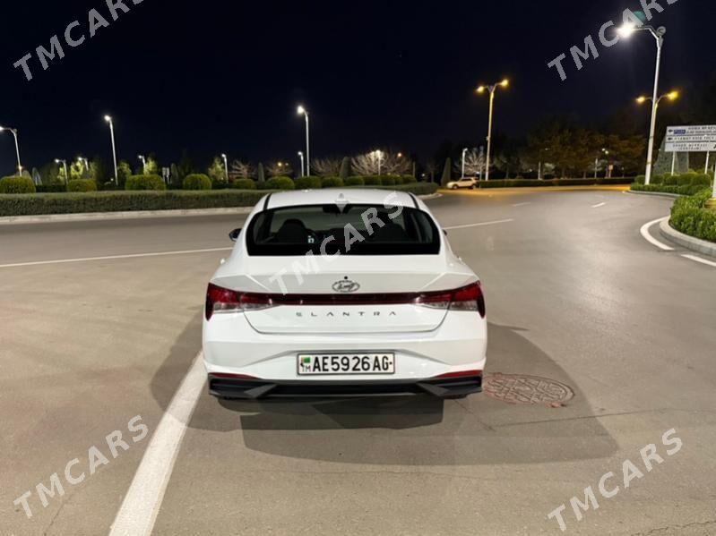 Hyundai Elantra 2022 - 275 000 TMT - Aşgabat - img 4