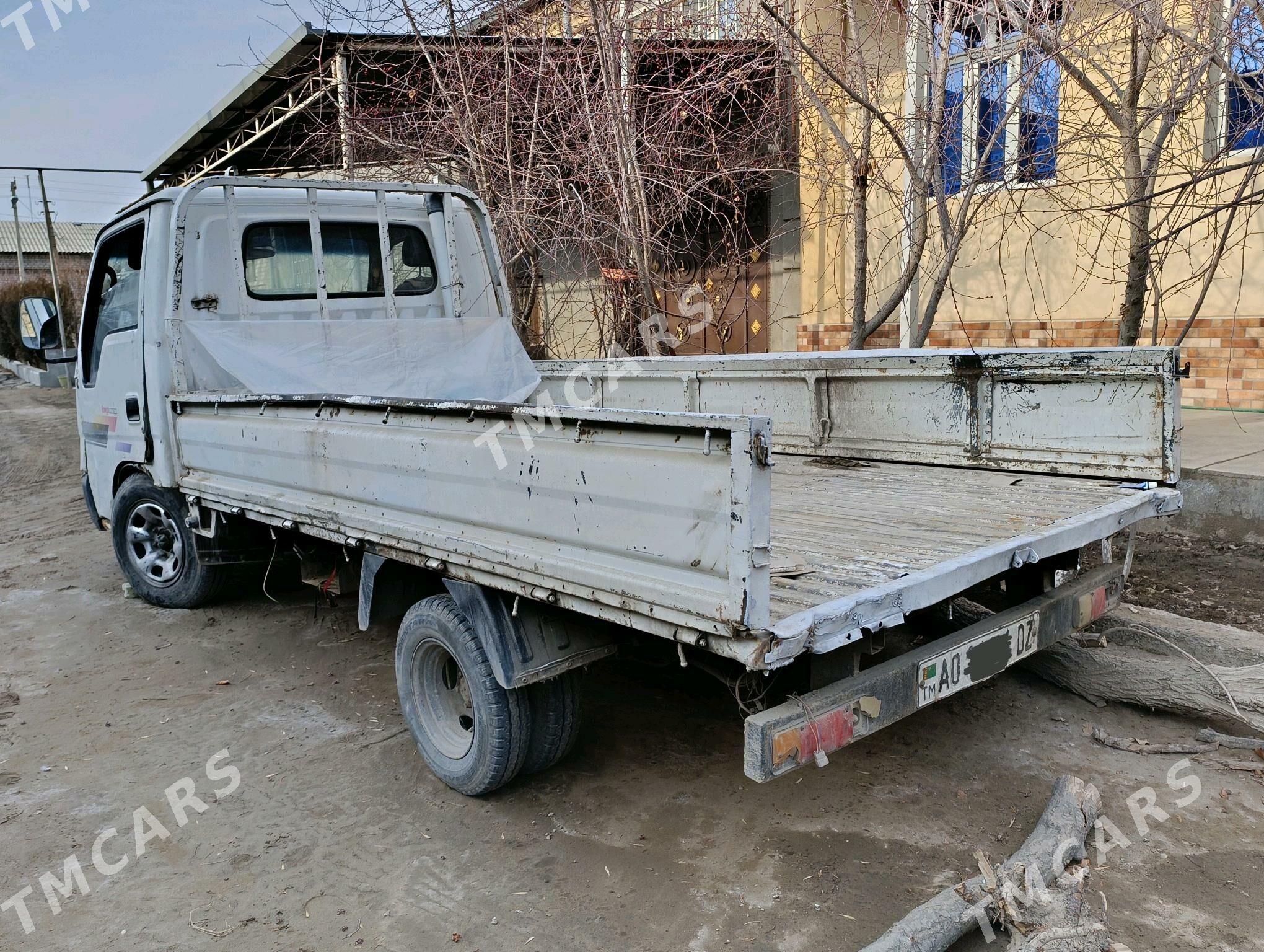 Kia Bongo 2002 - 38 000 TMT - Дашогуз - img 3