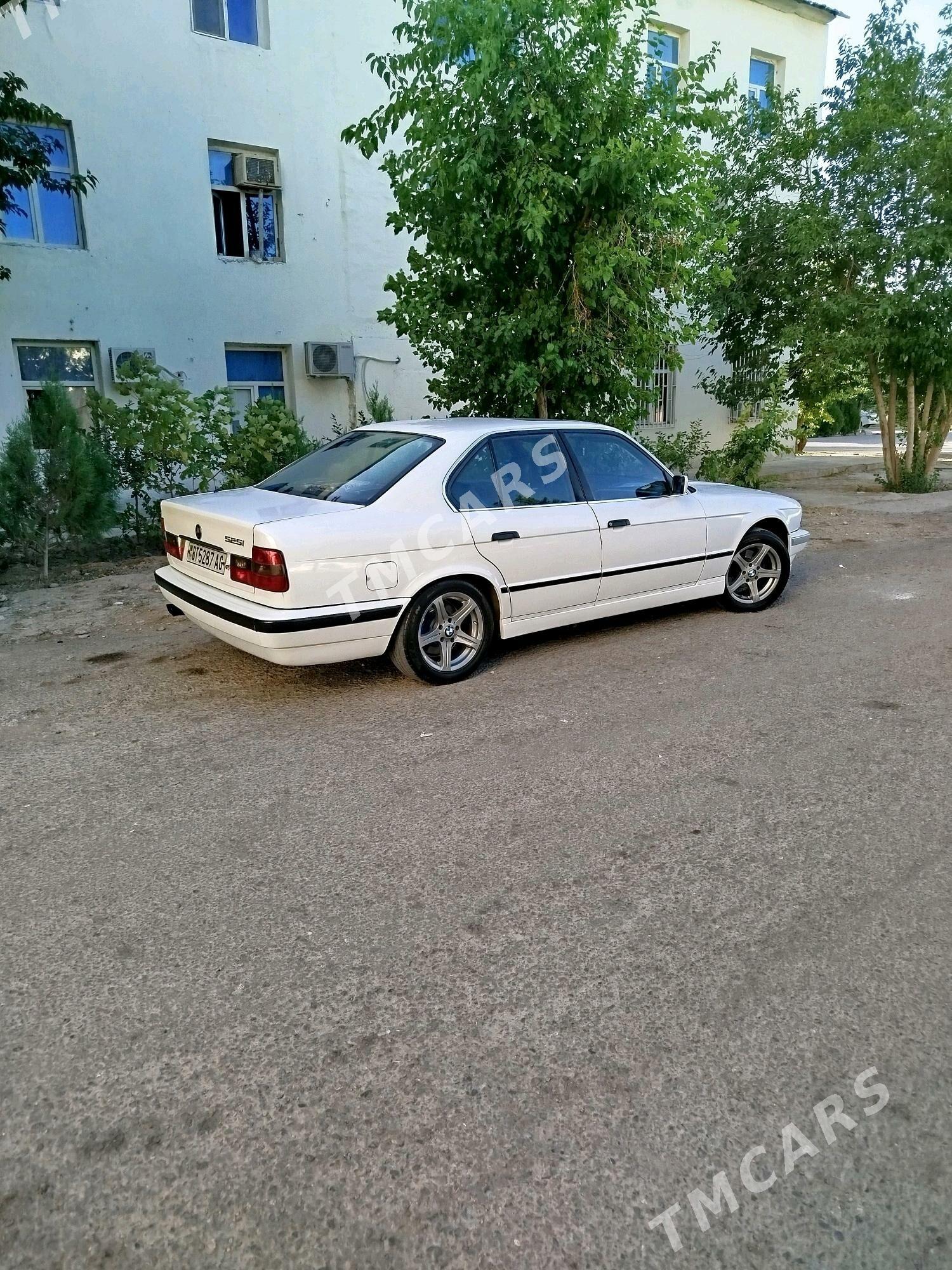 BMW 525 1992 - 52 000 TMT - Бузмеин ГРЭС - img 5