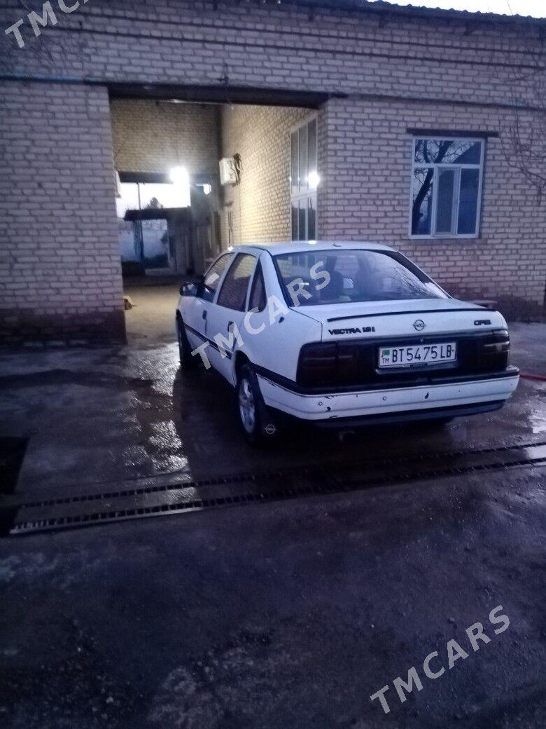 Opel Vectra 1991 - 30 000 TMT - Дянев - img 2