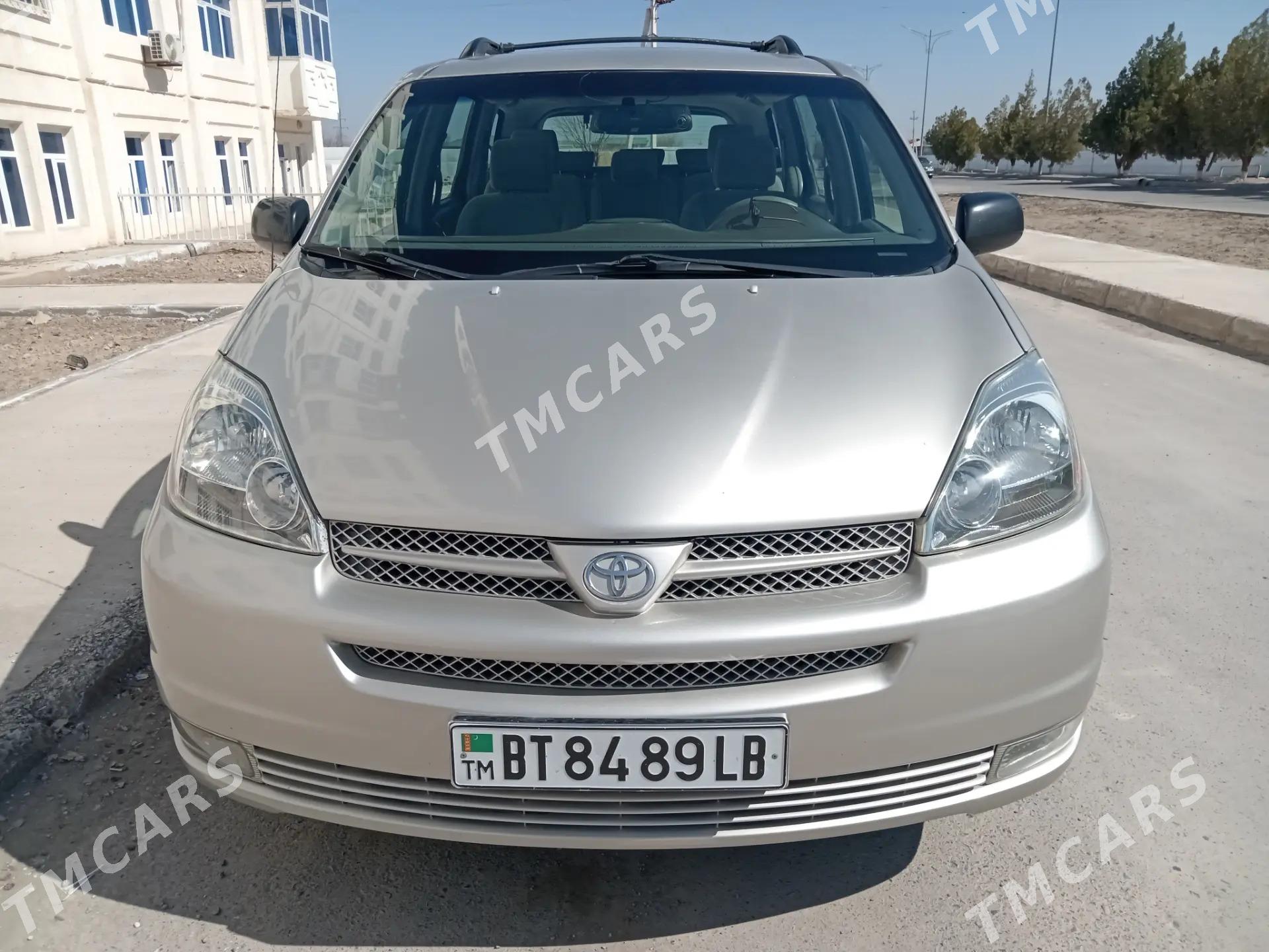 Toyota Sienna 2005 - 210 000 TMT - Туркменабат - img 2