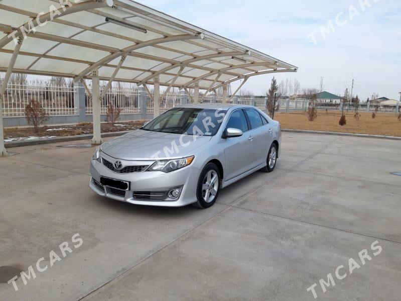 Toyota Camry 2013 - 225 000 TMT - Дашогуз - img 6