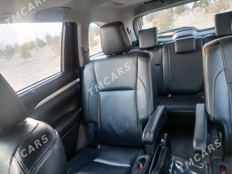 Toyota Highlander 2018 - 470 000 TMT - Aşgabat - img 5