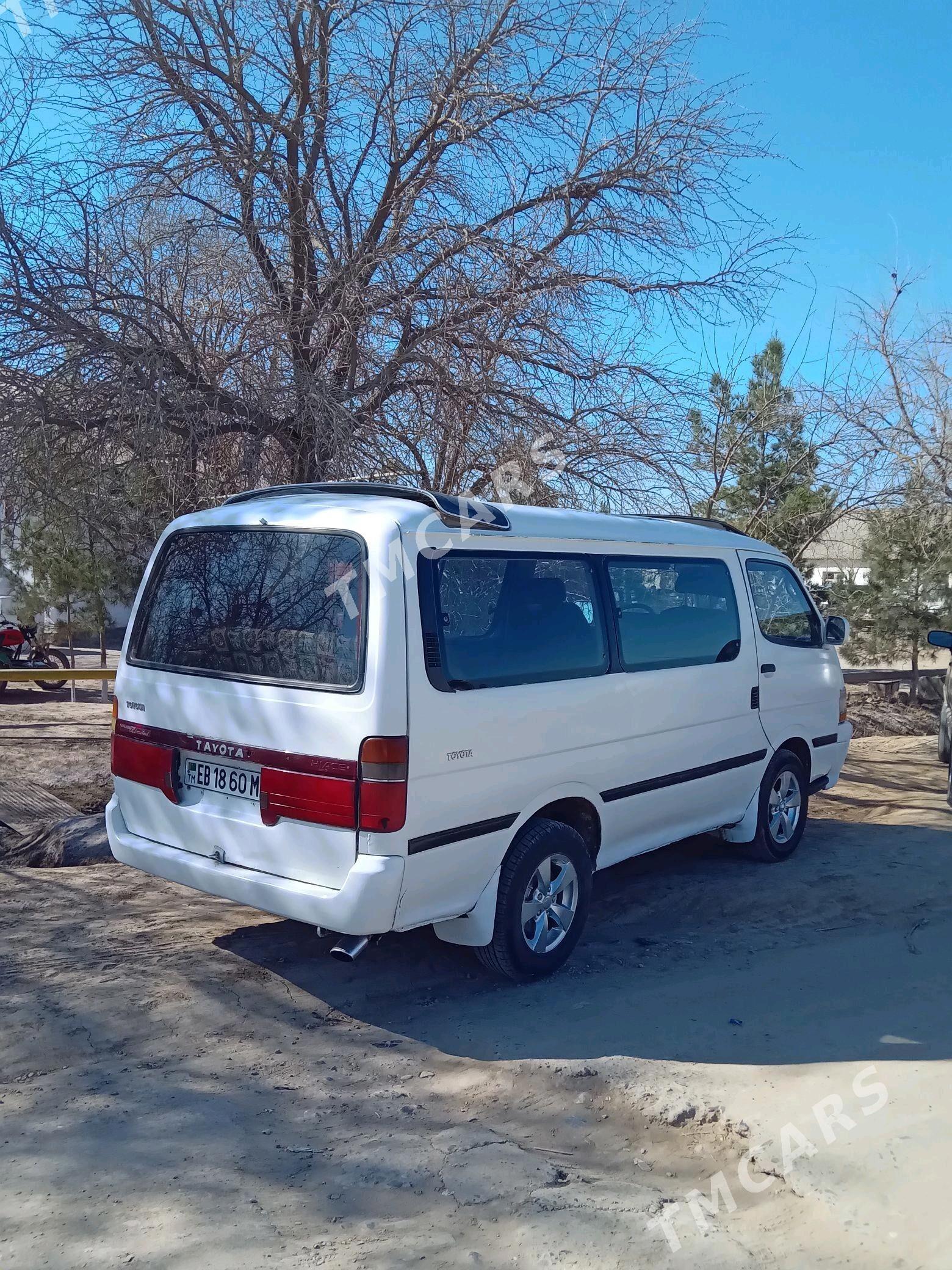 Toyota Hiace 1992 - 56 000 TMT - Мургап - img 4