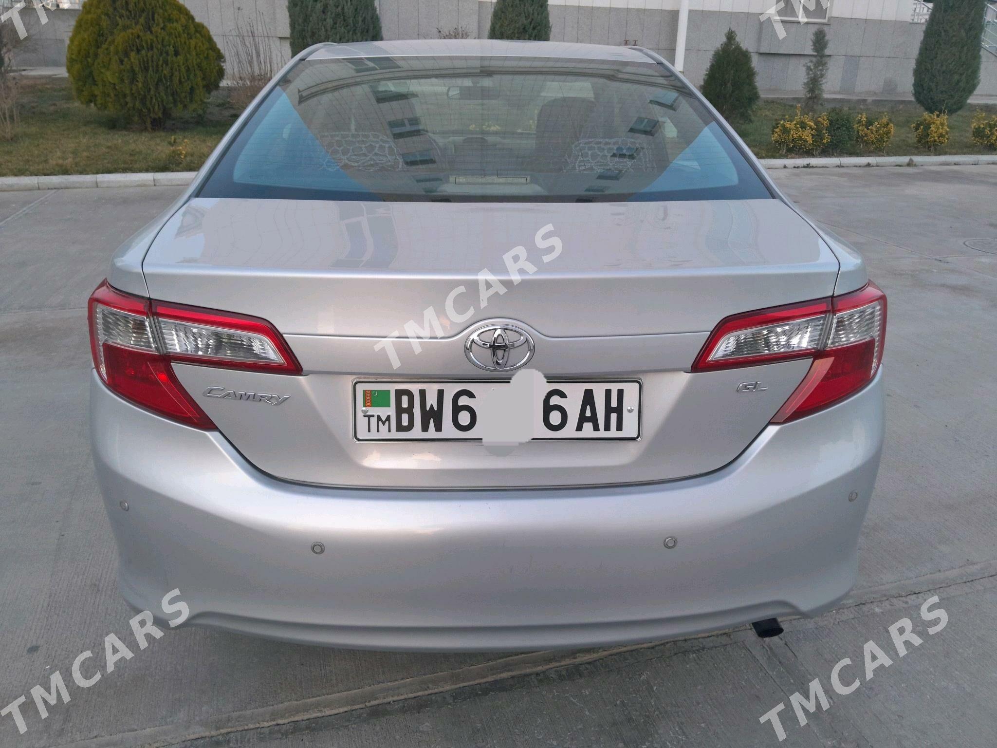 Toyota Camry 2012 - 185 000 TMT - Podwoýski köç. (Bitarap Türkmenistan şaýoly) - img 5