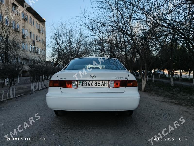 Toyota Camry 2000 - 95 000 TMT - Теджен - img 5