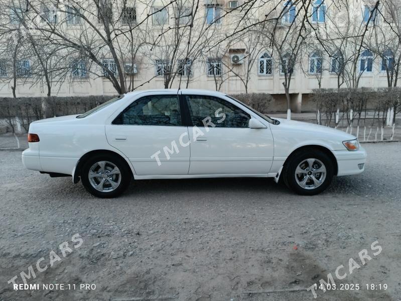 Toyota Camry 2000 - 95 000 TMT - Теджен - img 6