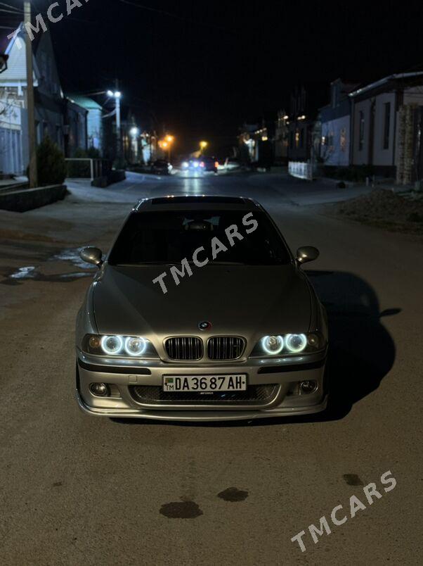 BMW E39 2003 - 155 000 TMT - Aşgabat - img 2