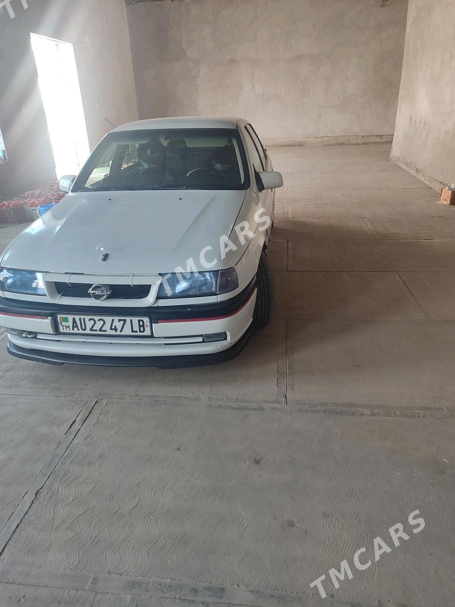 Opel Vectra 1993 - 50 000 TMT - Çärjew - img 3