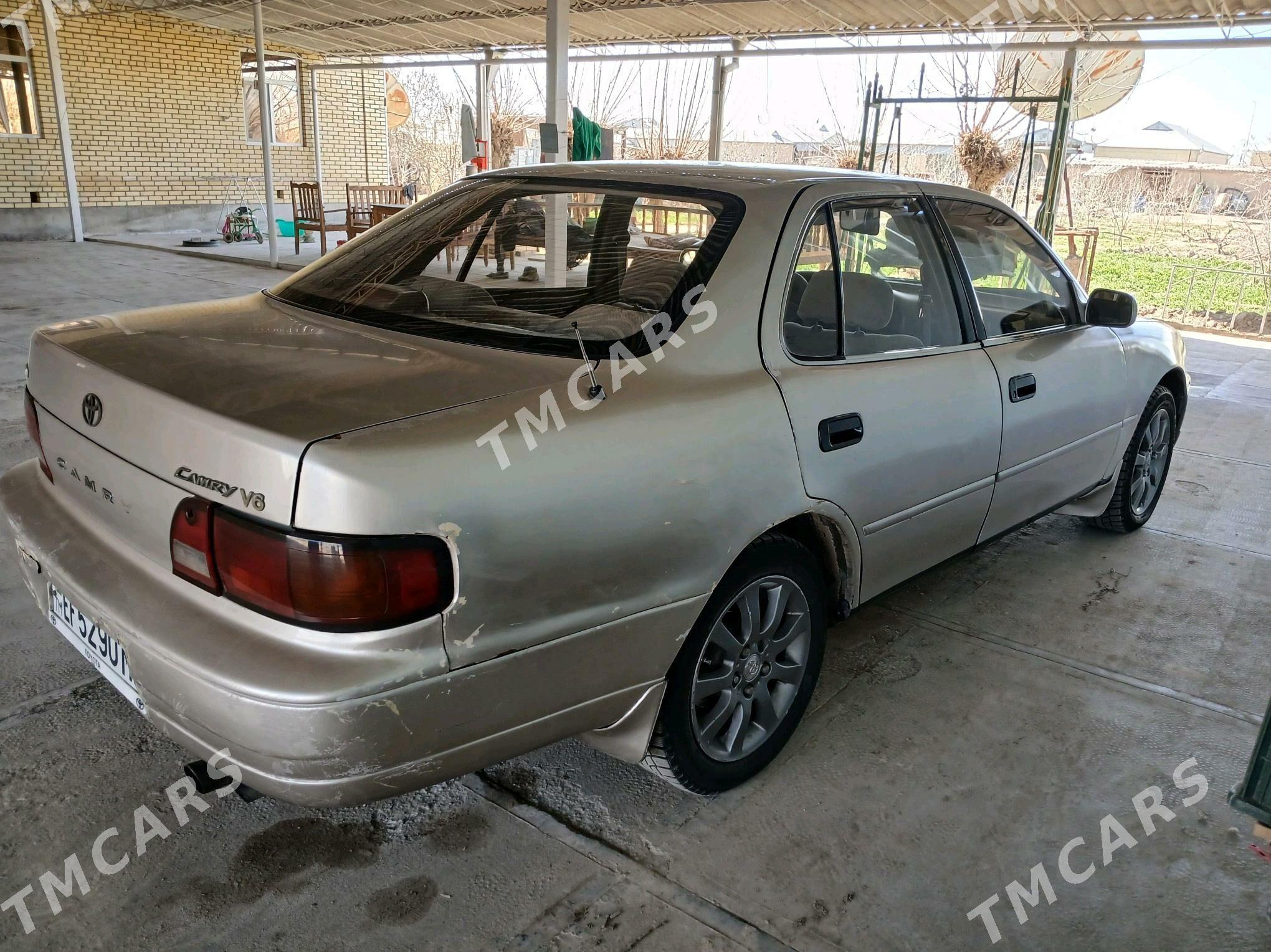 Toyota Camry 1995 - 64 000 TMT - Мургап - img 3