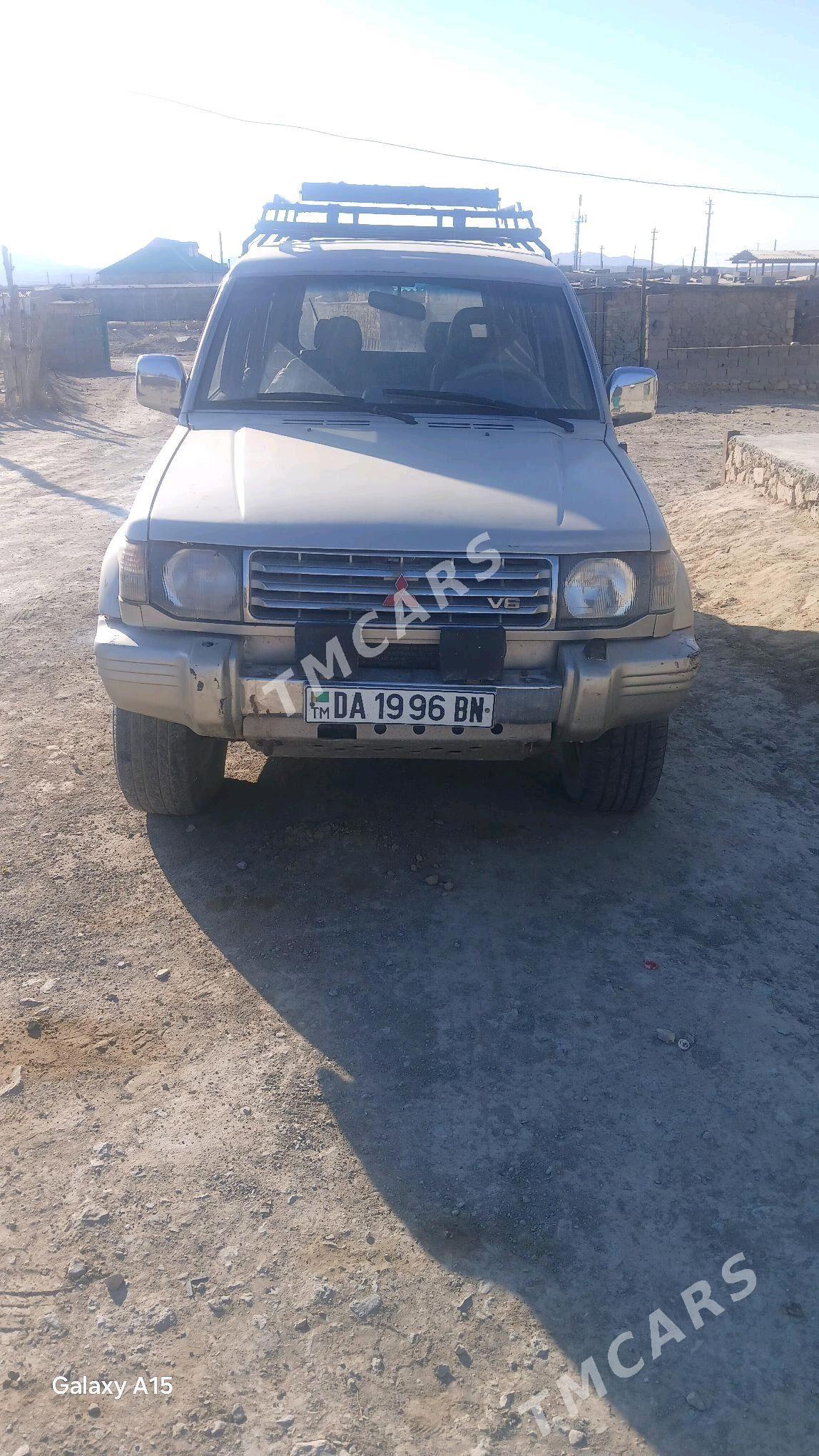 Mitsubishi Pajero 1991 - 34 000 TMT - Берекет - img 5