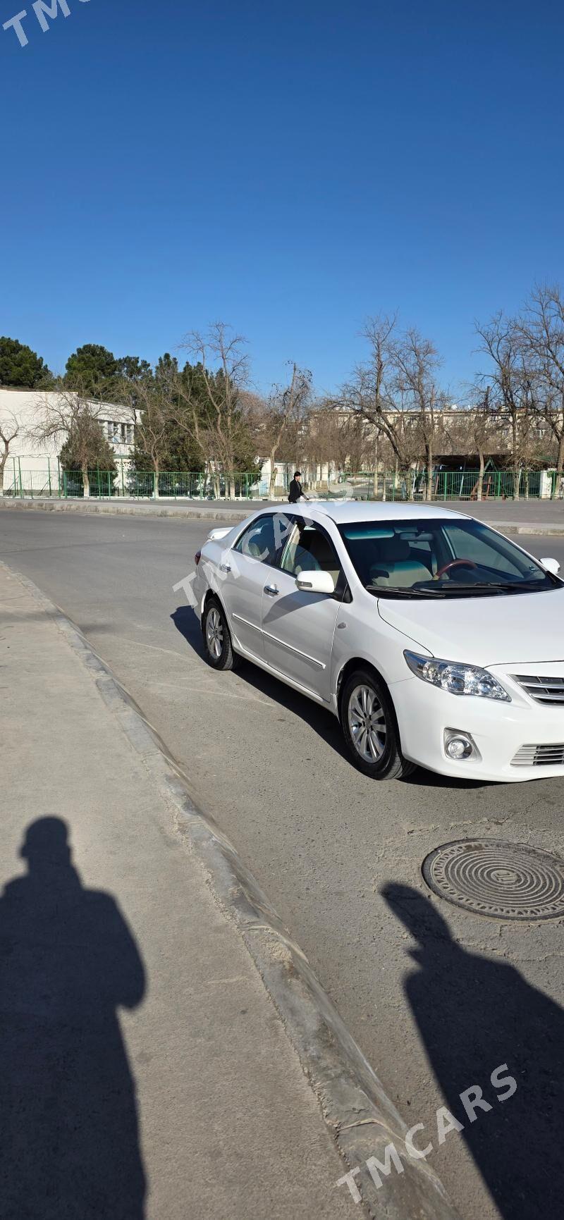 Toyota Corolla 2011 - 145 000 TMT - Ашхабад - img 2