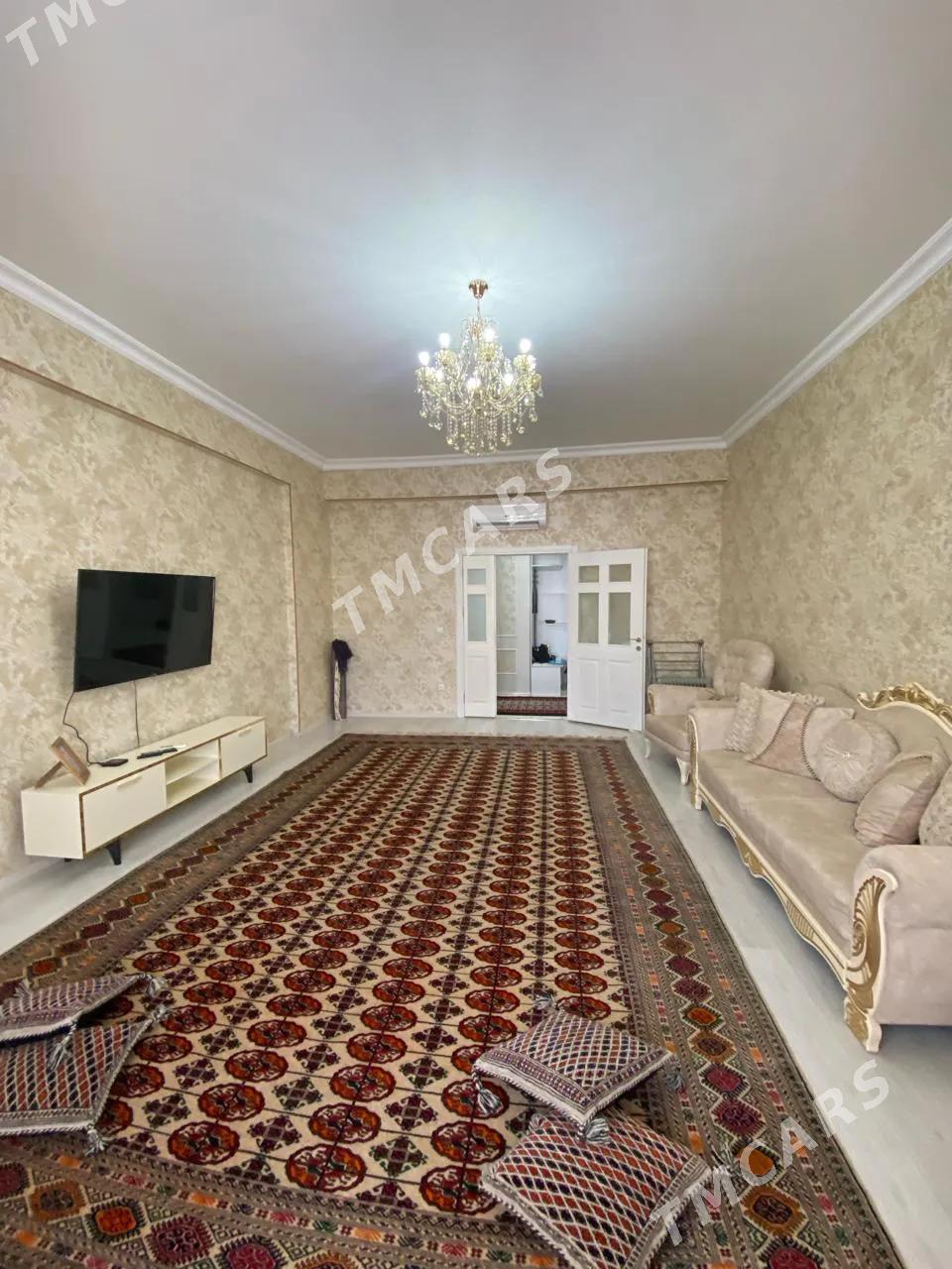 3ком.120м2.4эт. - Aşgabat - img 2