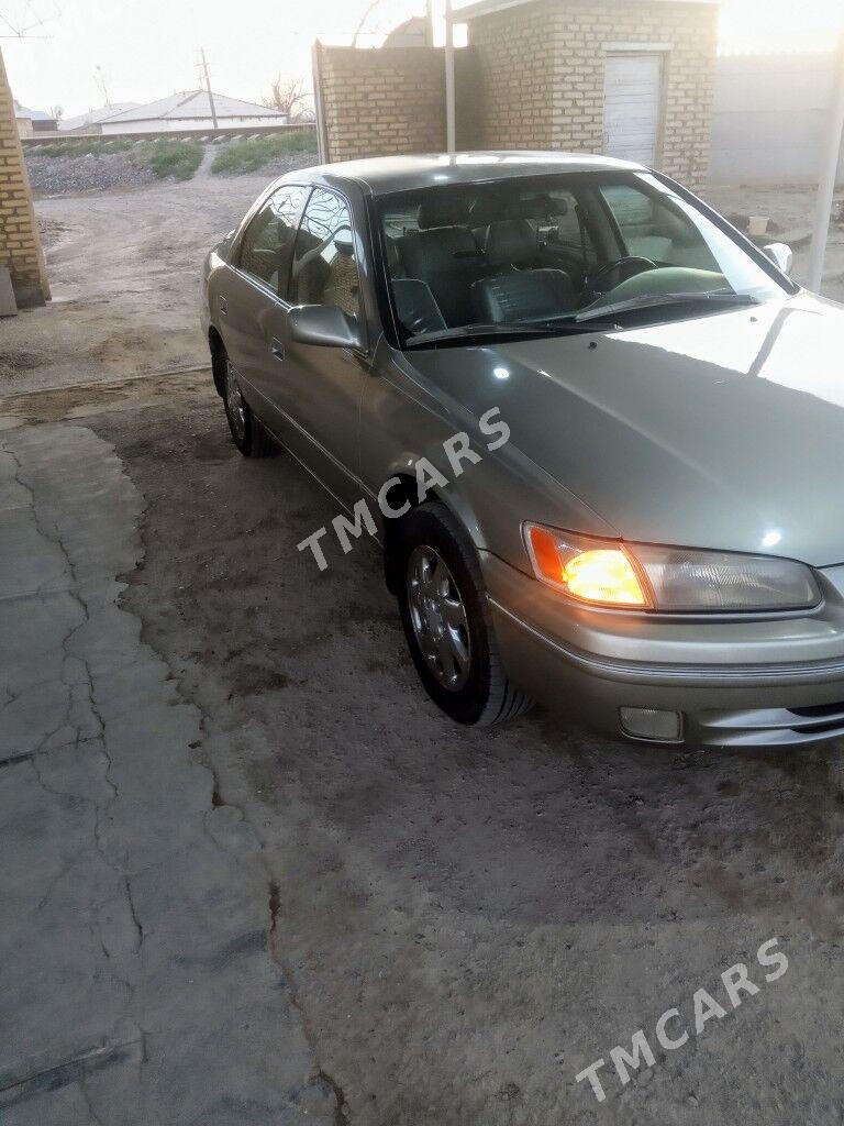 Toyota Camry 1998 - 105 000 TMT - Мары - img 3