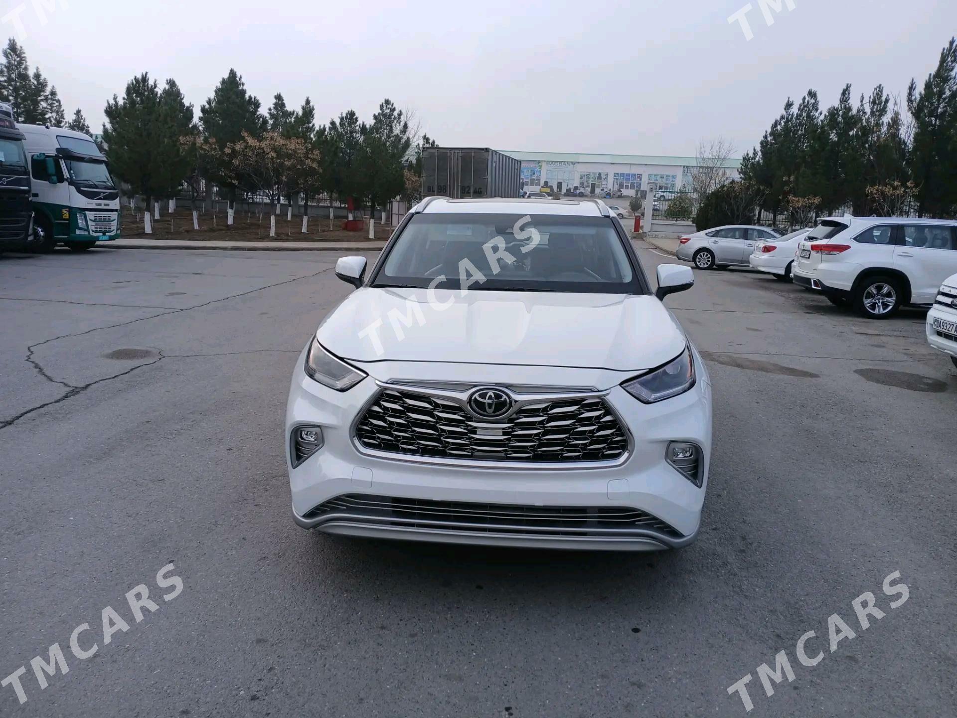 Toyota Highlander 2021 - 610 000 TMT - Ашхабад - img 5