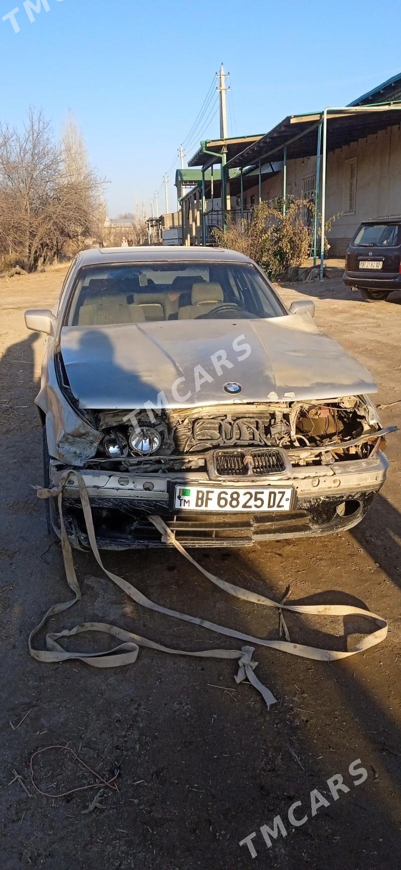 BMW E34 1990 - 35 000 TMT - Гурбансолтан Едже - img 2