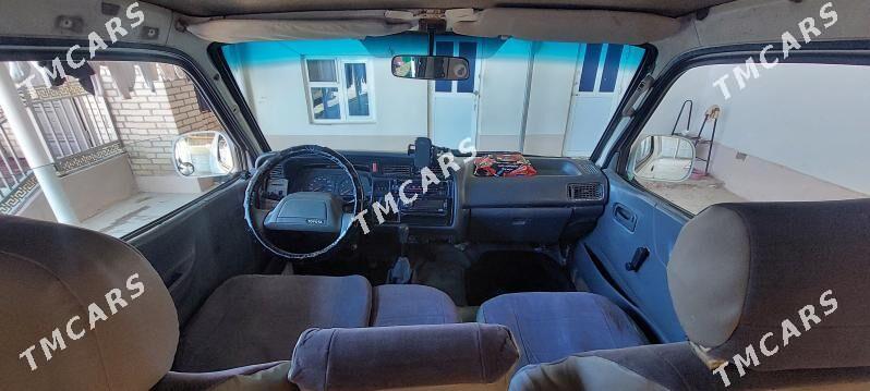 Toyota Hiace 1992 - 75 000 TMT - Байрамали - img 2