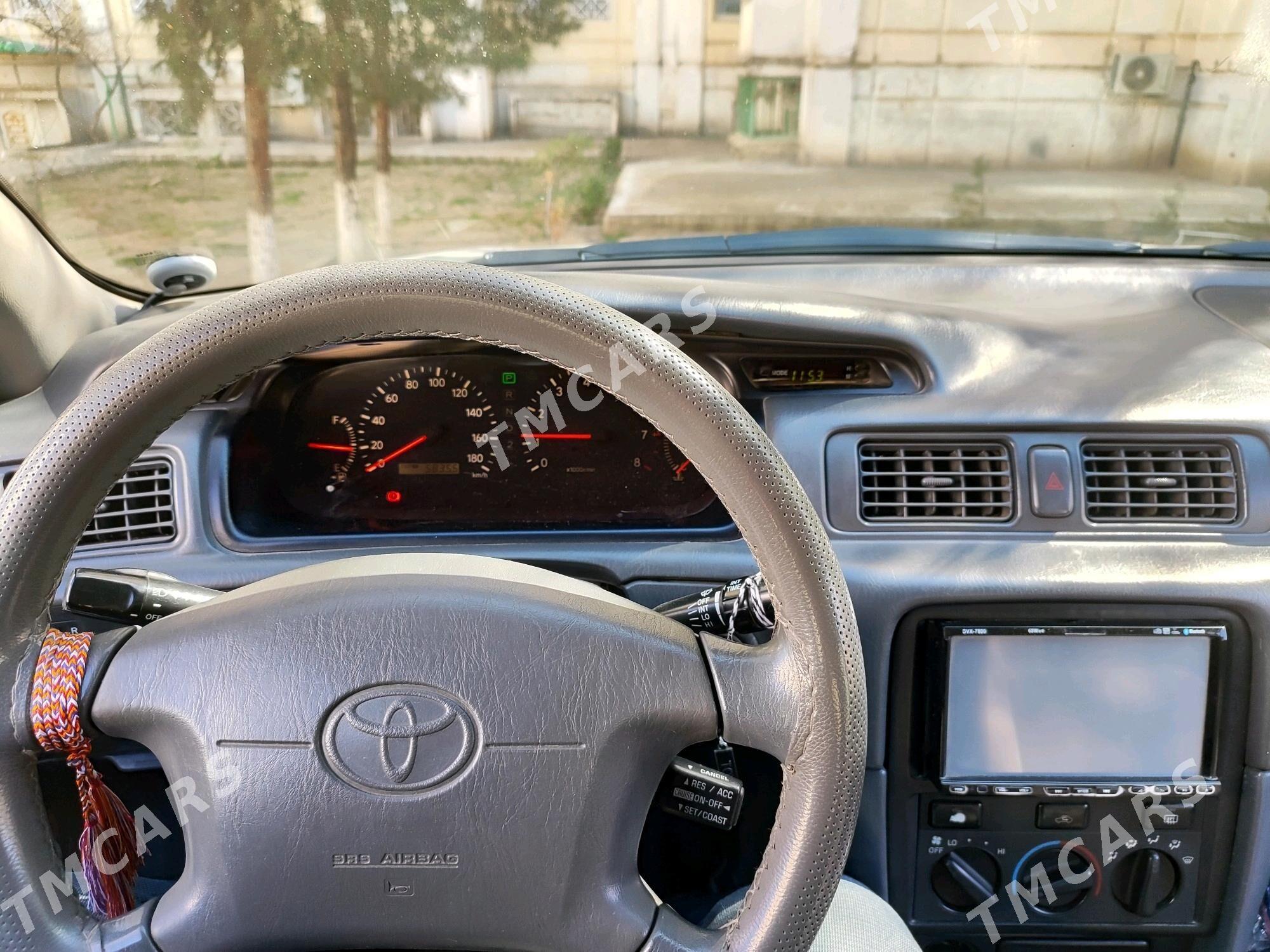 Toyota Camry 2001 - 140 000 TMT - Tejen - img 3