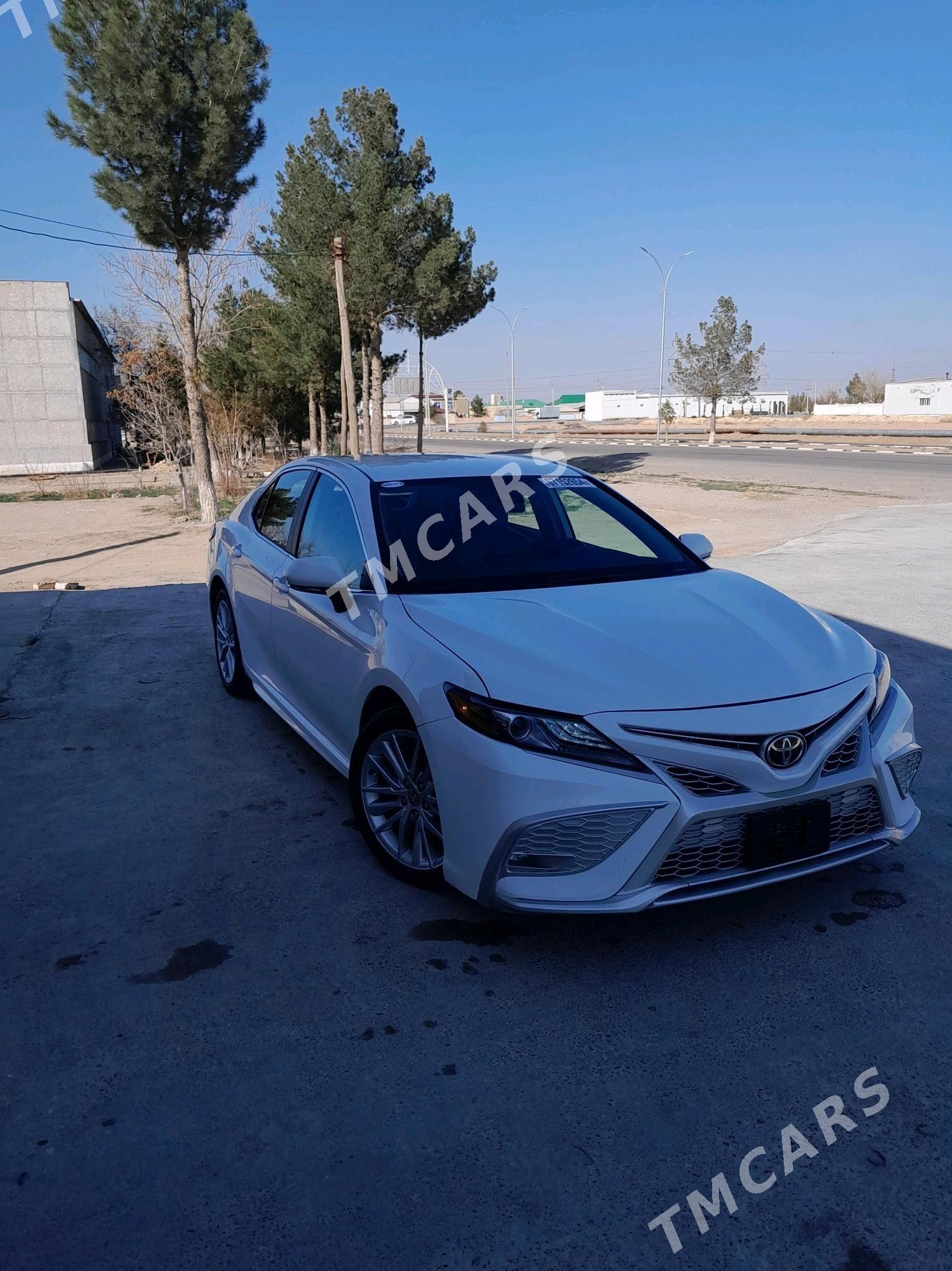 Toyota Camry 2021 - 320 000 TMT - Шатлык - img 8