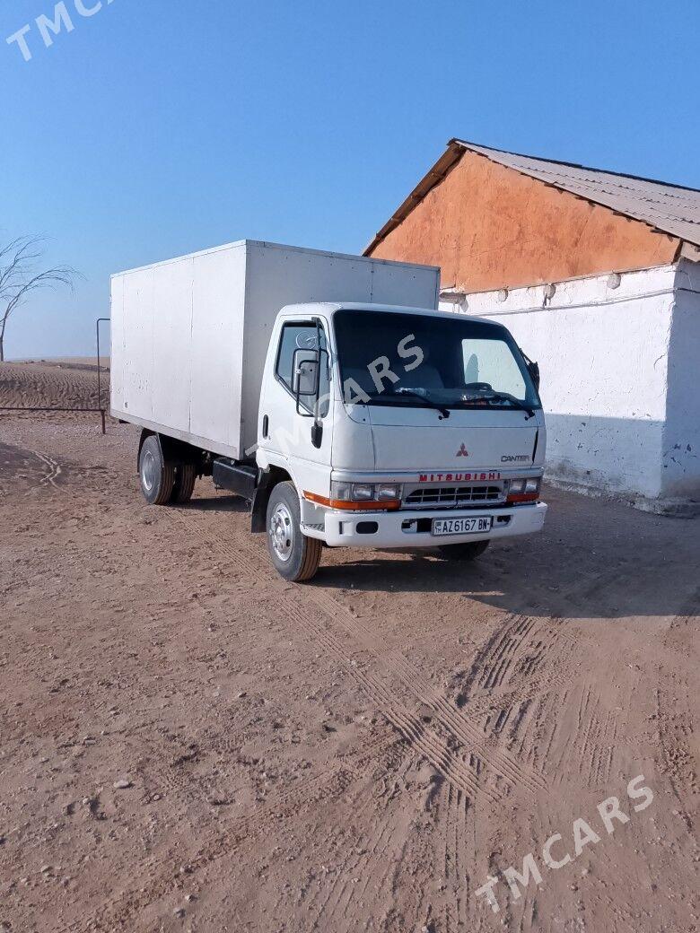 Mitsubishi Canter 2004 - 200 000 TMT - Balkanabat - img 2