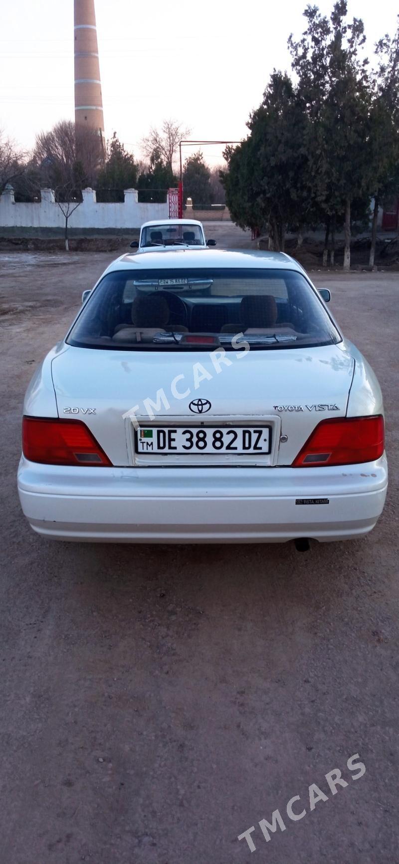 Toyota Vista 1995 - 60 000 TMT - Акдепе - img 2