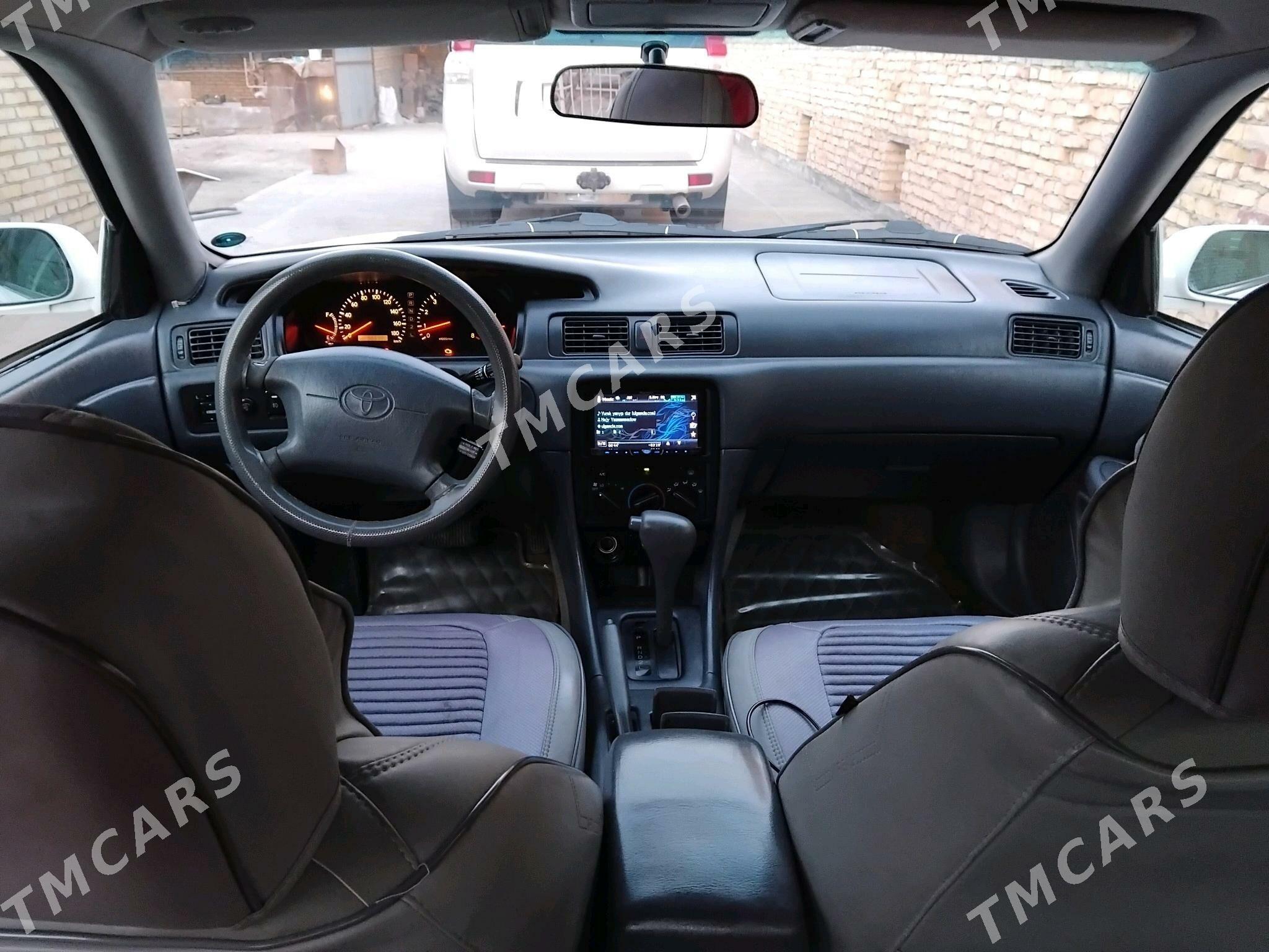 Toyota Camry 2000 - 152 000 TMT - Саят - img 6