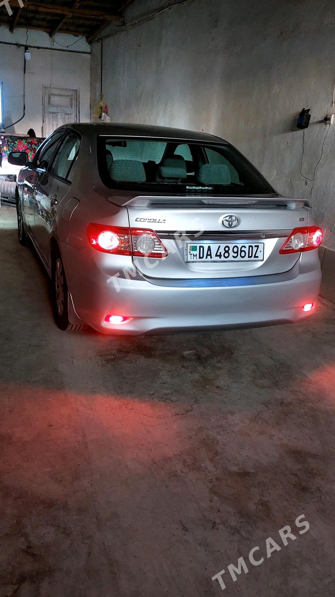 Toyota Corolla 2011 - 150 000 TMT - Daşoguz - img 7