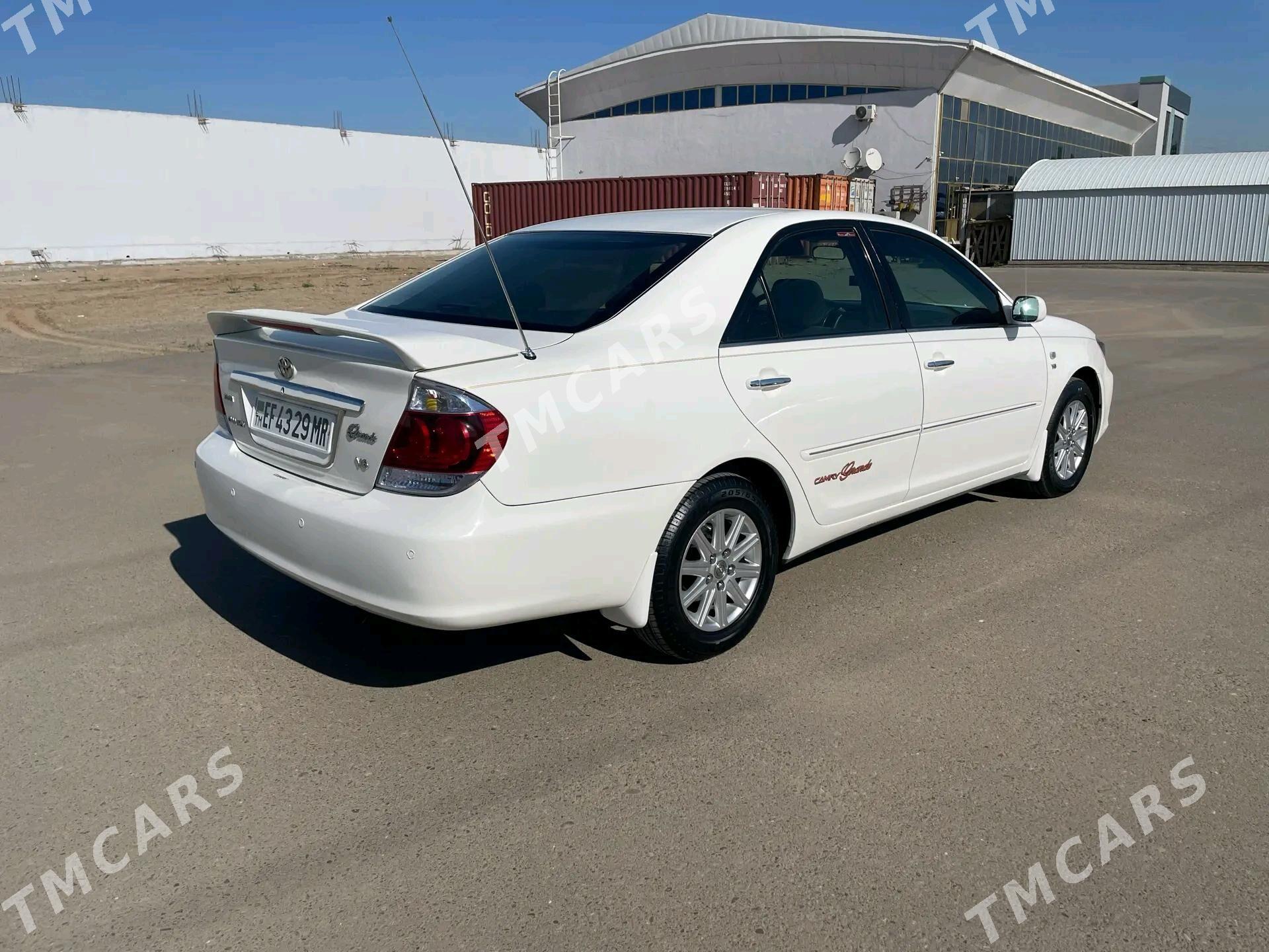 Toyota Camry 2003 - 165 000 TMT - Мары - img 2