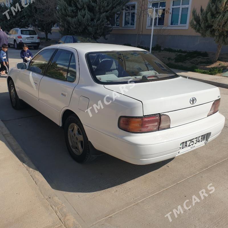 Toyota Camry 1993 - 68 000 TMT - Туркменбаши - img 2