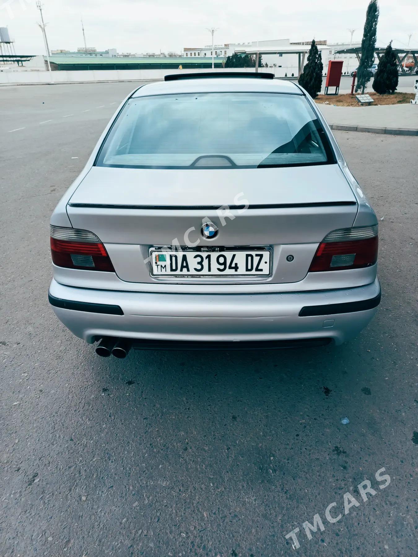 BMW E39 2003 - 130 000 TMT - Daşoguz - img 3