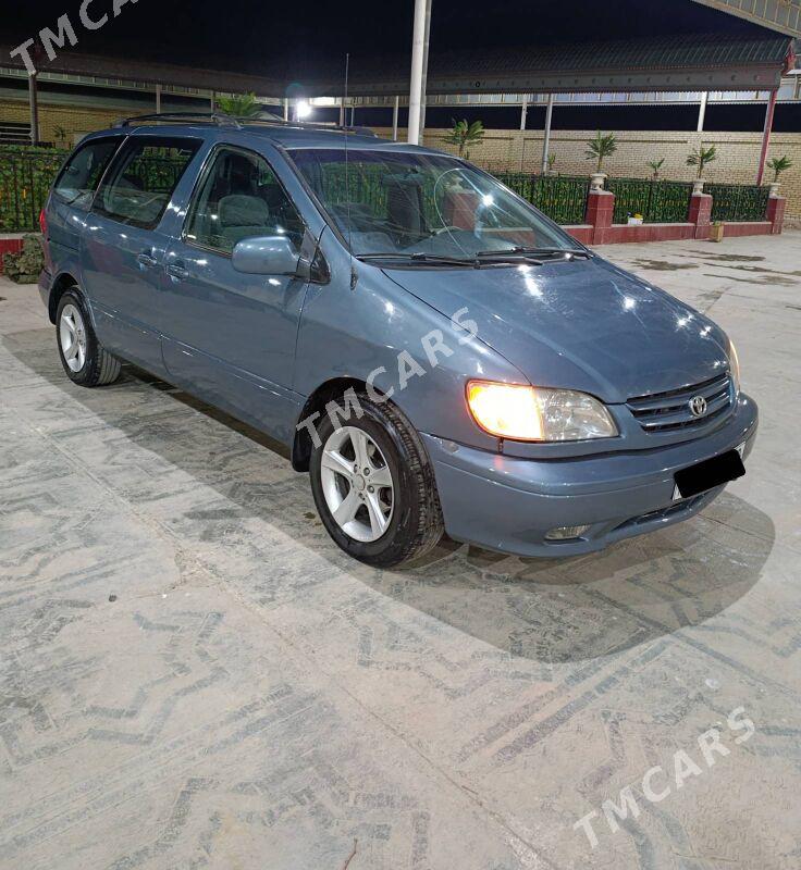 Toyota Sienna 2001 - 130 000 TMT - Mary - img 3