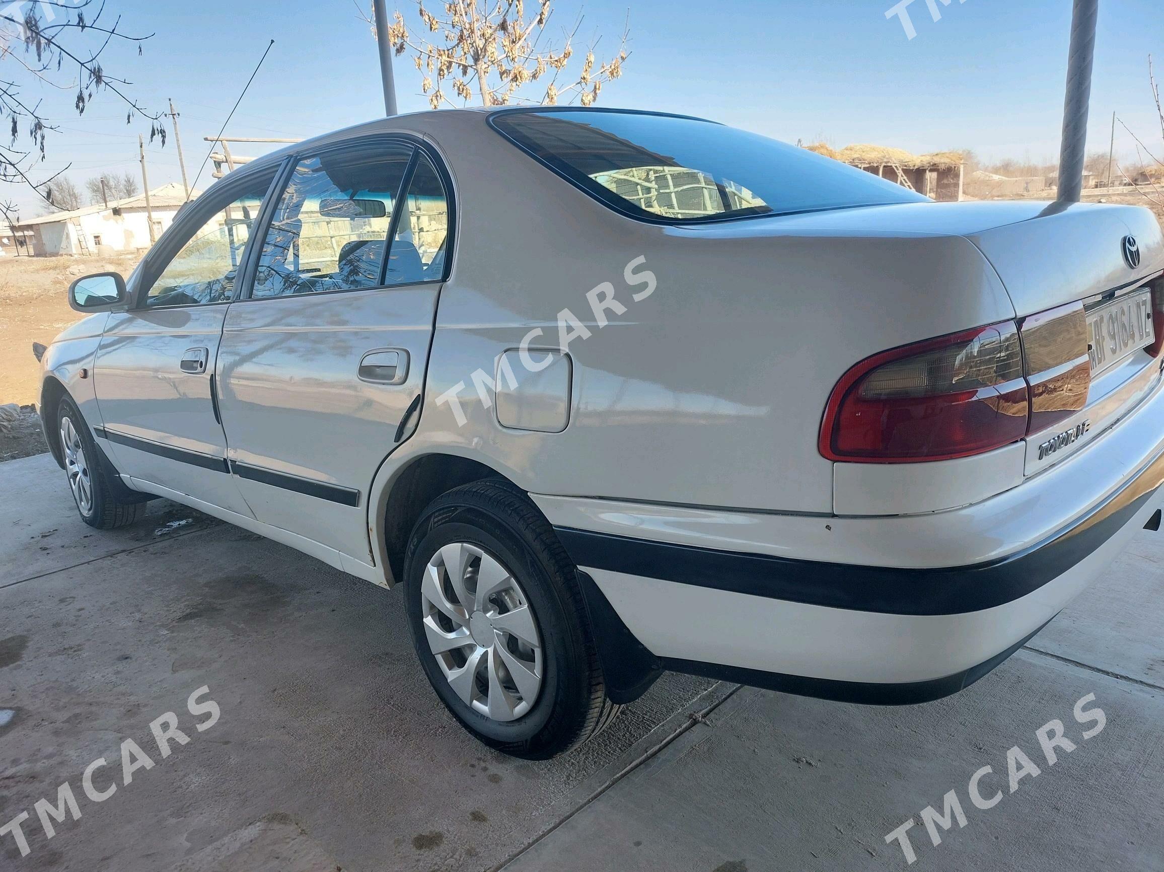 Toyota Carina 1994 - 55 000 TMT - Болдумсаз - img 7