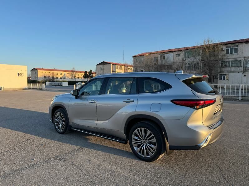 Toyota Highlander 2021 - 580 000 TMT - Aşgabat - img 7