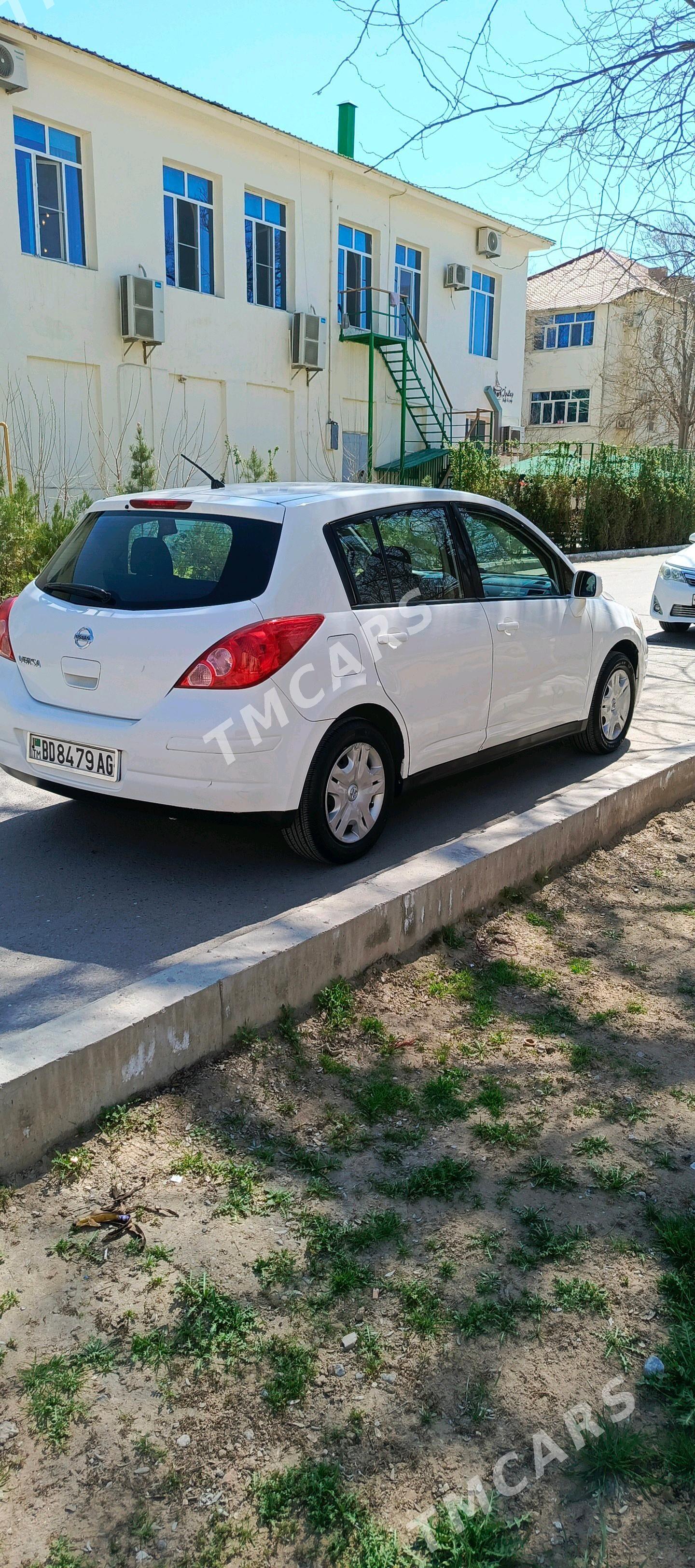 Nissan Versa 2012 - 127 000 TMT - Ашхабад - img 5