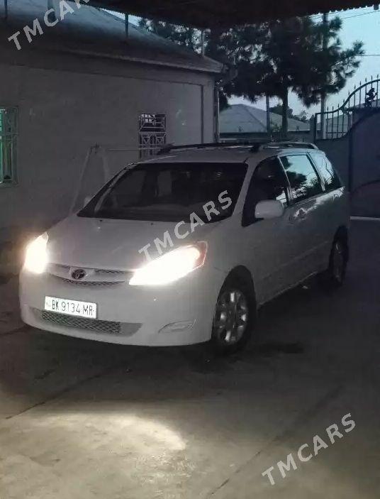 Toyota Sienna 2008 - 200 000 TMT - Sakarçäge - img 2