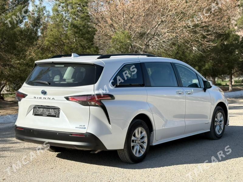 Toyota Sienna 2021 - 485 000 TMT - Балканабат - img 5