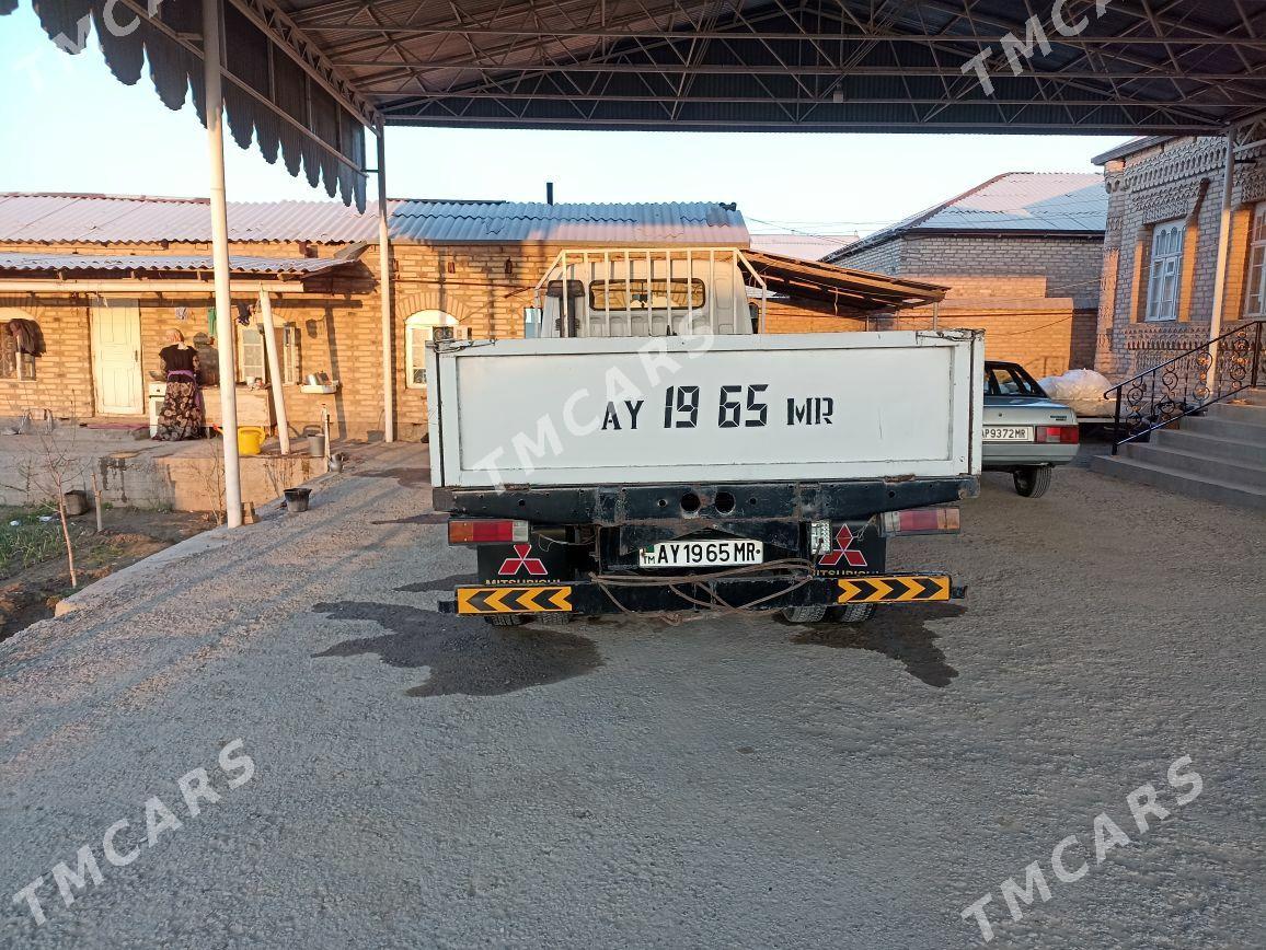 Mitsubishi Canter 2000 - 220 000 TMT - Murgap - img 5