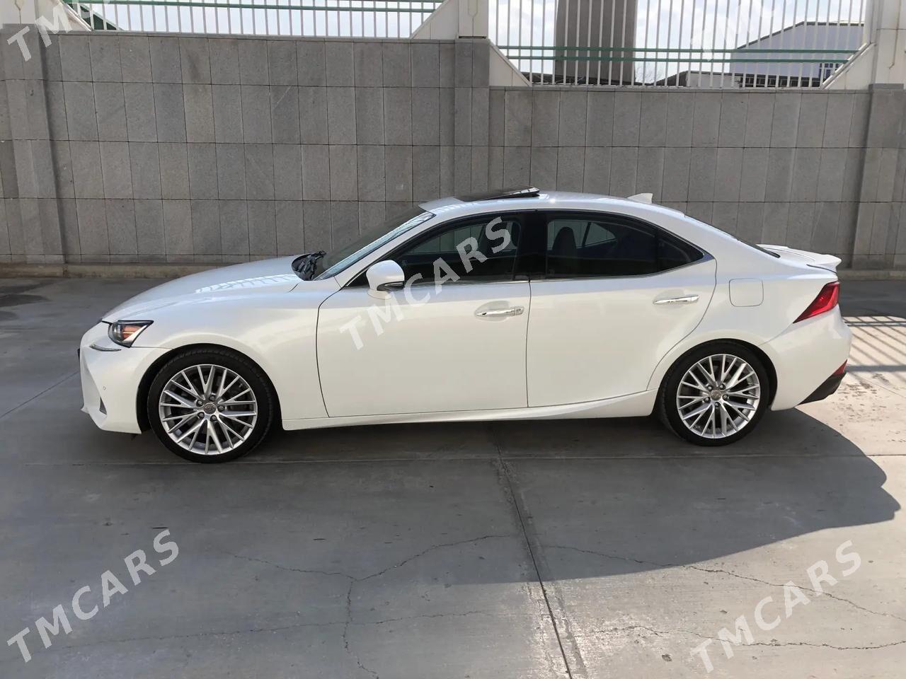 Lexus IS 350 2019 - 375 000 TMT - 16-njy tapgyr - img 3