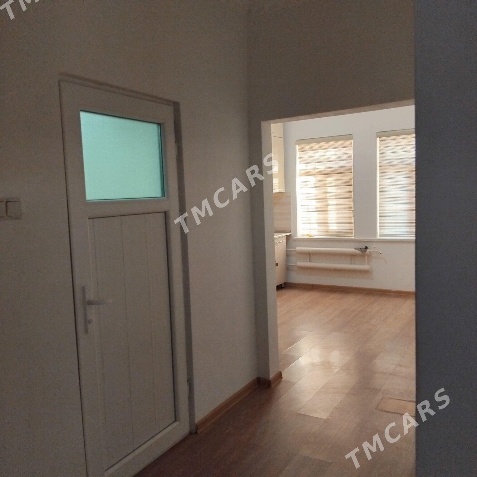 Новруз 1нжи этаж 3комнат 88м² - Daşoguz - img 2