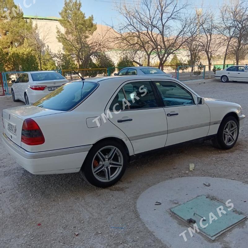 Mercedes-Benz 230E 1994 - 45 000 TMT - Balkanabat - img 3