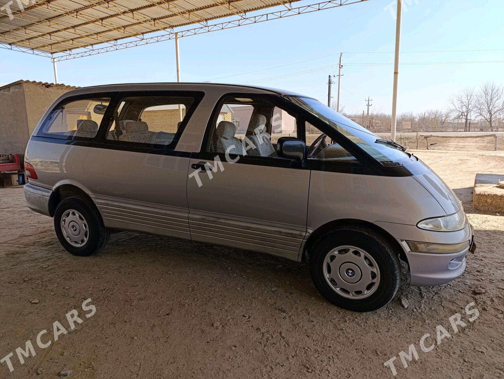 Toyota Previa 1994 - 57 000 TMT - Сакарчага - img 5